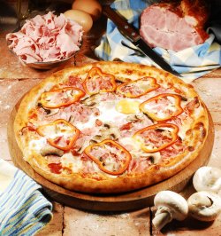Pizza Paesana 40 cm. image