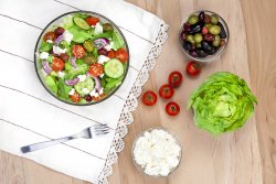 Salată Veggie cu ingrediente la alegere image