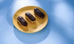 Mini Eclairs ciocolată image