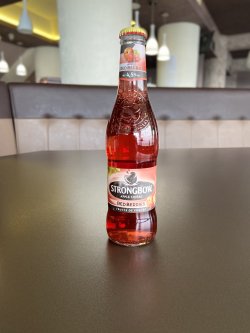Strongbow Red Berries image