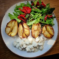 Chicken Gorgonzola și cartofi răscopți cu usturoi image