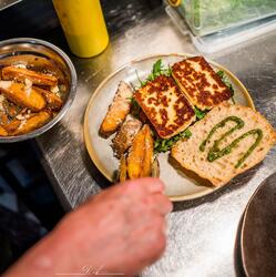 Grilled Halloumi Sandwich image