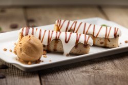 Crepes dolce formaggio image