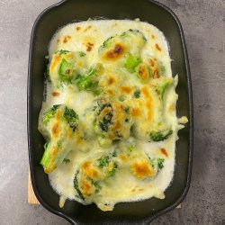 Blue cheese broccoli image