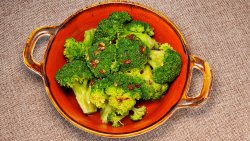 Broccoli picant image