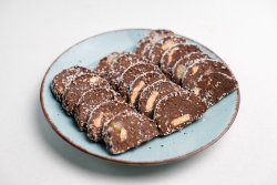 Platou cu Salam de biscuiti image