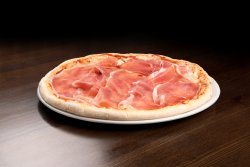 Pizza Prosciutto Crudo Mare image
