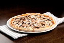 Pizza funghi 1+1 Mare image
