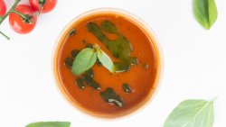 30% reducere: Supă de roșii cu busuioc image