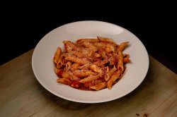 Penne zuchini e pomodorini image