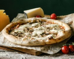 Pizza speciale image