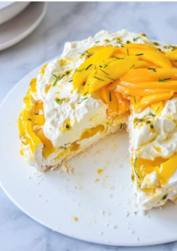 Tort bezea cu  fructul pasiunii și mango image