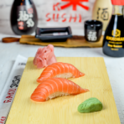 Nigiri Sake/ Salmon image