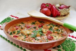 Preparatul Strajerului cu ardei copti si carne de pui image