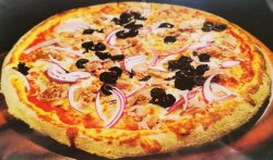 Pizza Tonno e Cipolla image