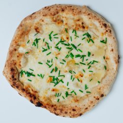 Pizza Cinque Formaggi image