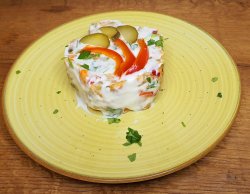 Salata Boeuf vegana / de post, fără gluten image