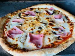 Pizza Prosciutto funghi blat subțire image