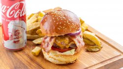 Combo Vită și Bacon Burger image