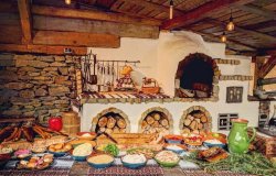 Tocanita de Hribi cu Mamaliga image