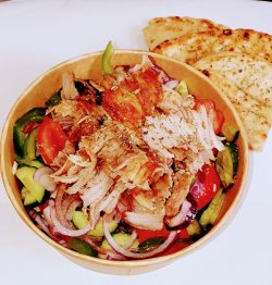 Salată gyros image
