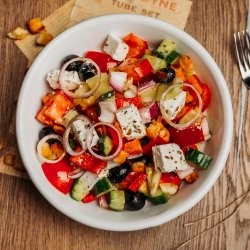 Salată grecească image