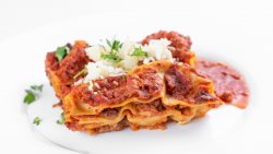 Lasagna bolognese image