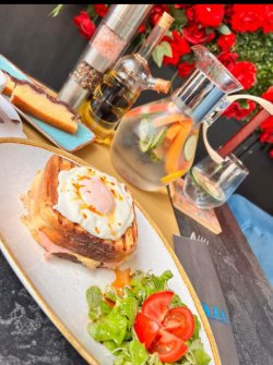 Croque madame image