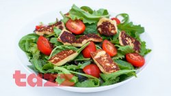 30% reducere: Salată cu halloumi la grătar image