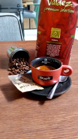 Espresso doble - de origine image