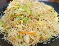 Spaghete cu legume 蔬菜炒粉干 image