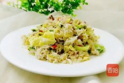 Orez cu legume 蔬菜炒饭 image