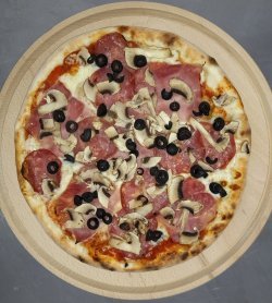 Pizza Capriciosa 32 cm 1+1 image