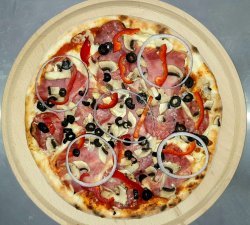 Pizza Con tutto 32 cm 1+1 image