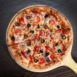 Pizza Italiană medie image