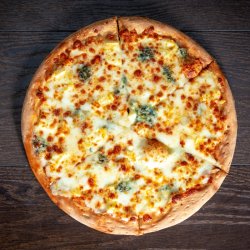 Pizza Quattro Formaggi mare image