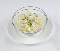 salata varza alba image