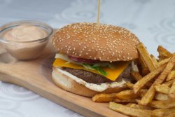 Cheeseburger image