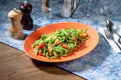 Tagliatelle cu spanac, creveti si zucchini + Cadou Tiramisu image