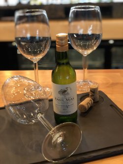 Miniatures wines Sauvignon Blanc Corcova sec  image