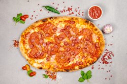 Pizza Quattro Carni Amore image