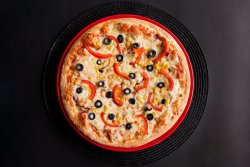 Pizza vegetariană 23 cm (1 persoana) image