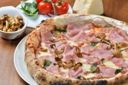 25% reducere: Pizza cotto chiodini  image