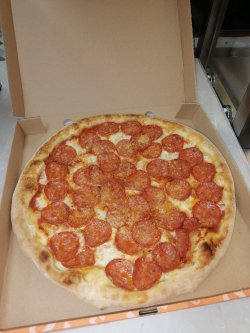 Pizza diavola      image