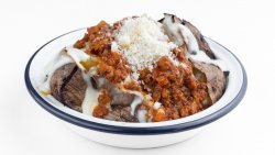 Cartof copt bolognese umplut cu ragu, bechamel și grana padano  image