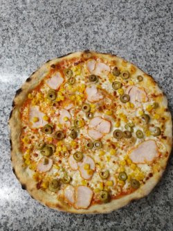 Pizza Pollo MEDIE image