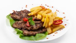 Ceafă de porc la grătar + cartofi steak image