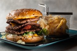 Tripple Burger image
