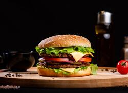 Burger double vită double cheese și Coca Cola image