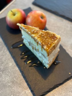 Tort de mere de casa image